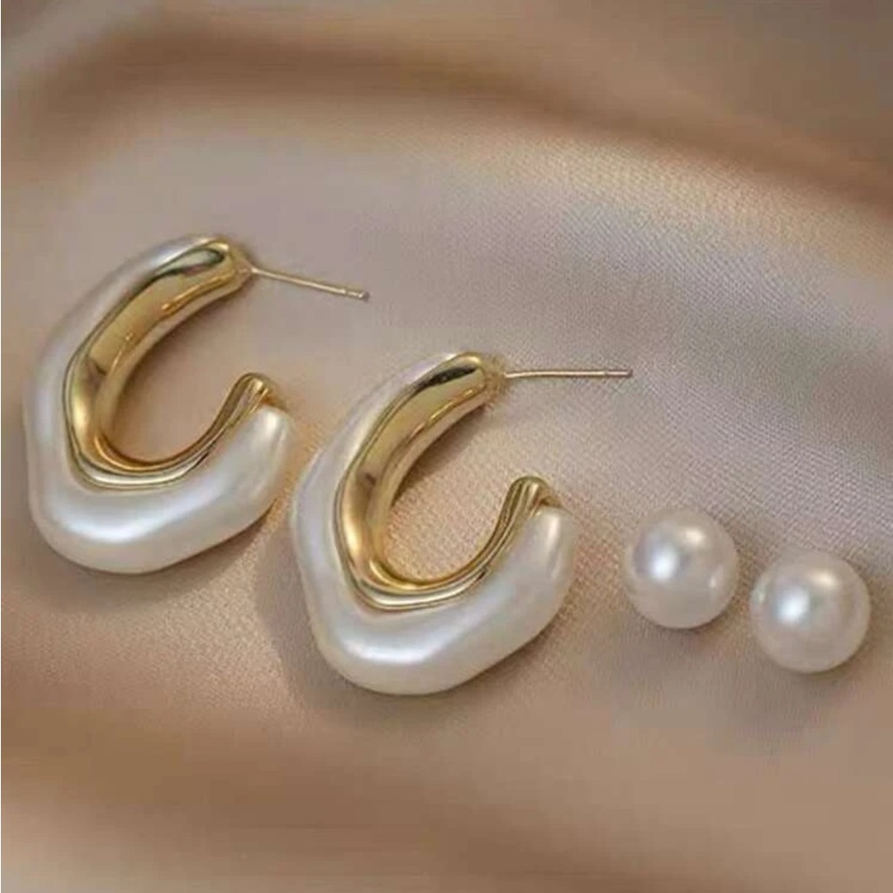 Pearl earring - Picture 2 of 2